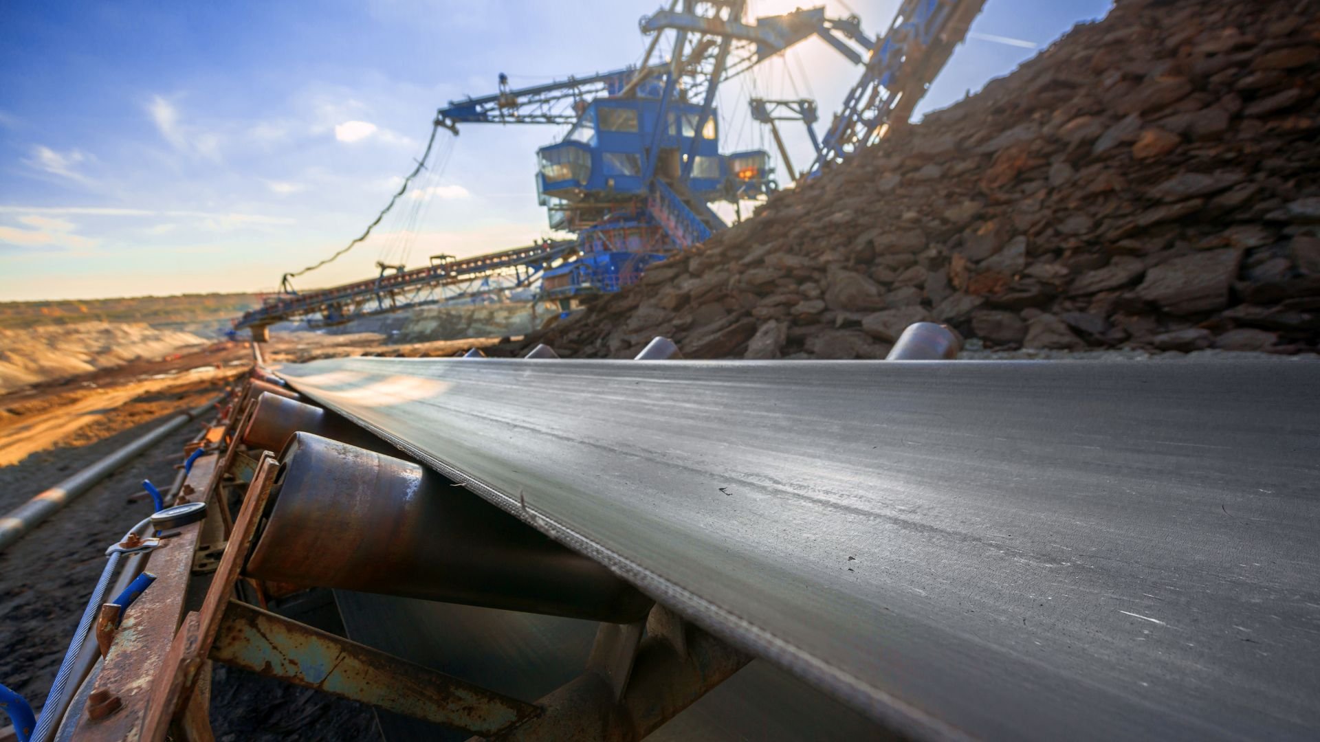 Long conveyor belt transporting ore